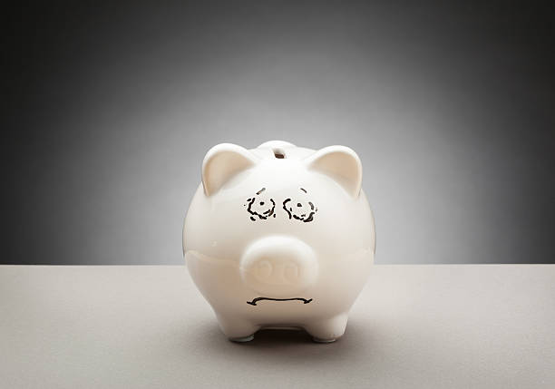 istock Piggy Bank - Expressions - Sad 483185855