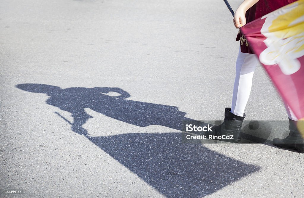 Drapeau-waver de défilé traditionnel - Photo de Adulte libre de droits