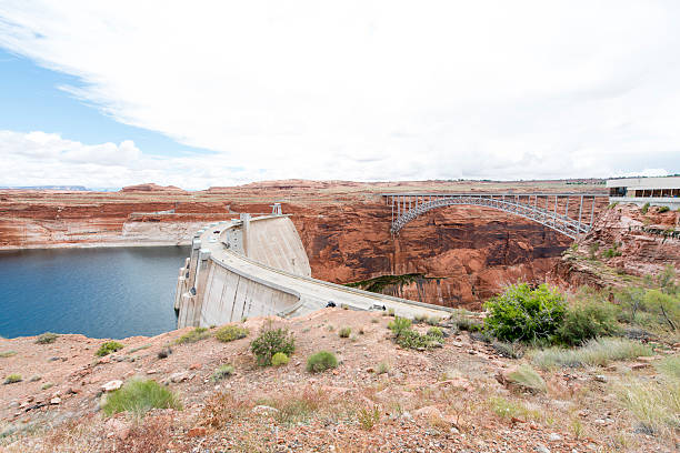 istock Glen Canyon Dam 483212654