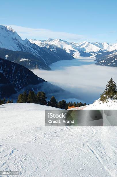 Preparati Alla Perfezione Pista Da Sci - Fotografie stock e altre immagini di Alpi - Alpi, Attività ricreativa, Austria