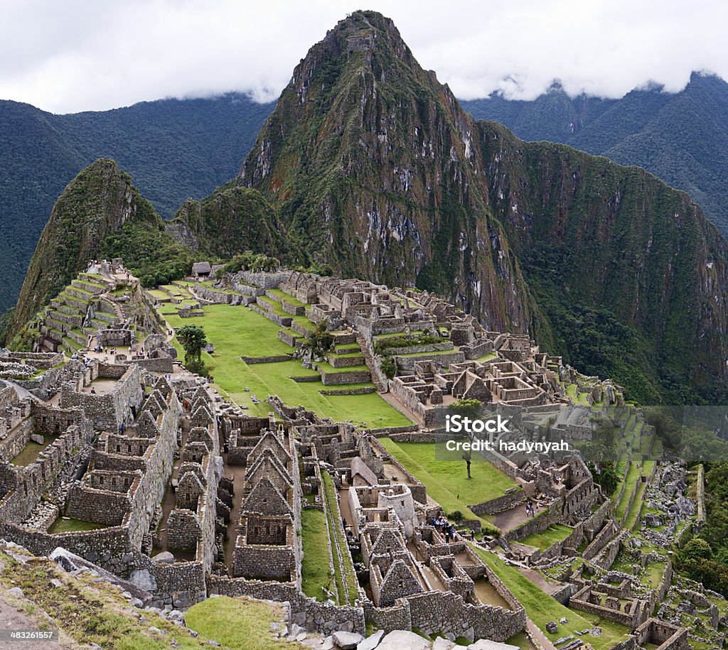 Vista panorâmica de Machu Picchu 27MPix XXXXL - Foto de stock de Aldeia royalty-free