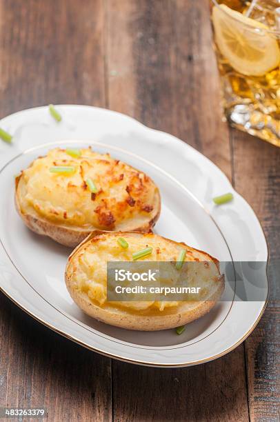 Batata Recheada Série 02 - Fotografias de stock e mais imagens de Alho Francês - Alho Francês, Alimentação Saudável, Assado no Forno