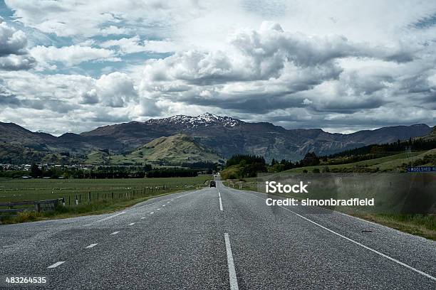 Coronet Peak Nuova Zelanda - Fotografie stock e altre immagini di Coronet Peak - Coronet Peak, Ambientazione esterna, Asfalto