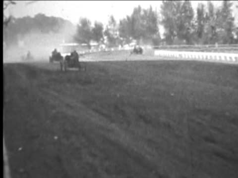 Old cars racing--From 1930's film