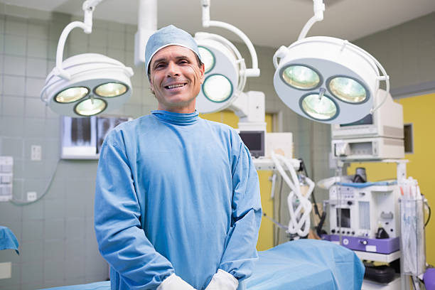 istock Male surgeon posing in an operation theater 483286683