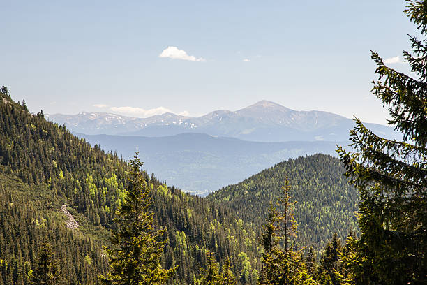 istock Pretty range of mountains, outdoors 483288512