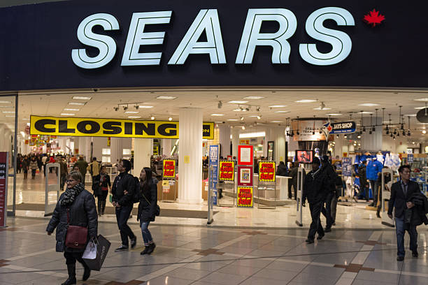 Symbol Sears Store Closing in Toronto, company demise stock photo