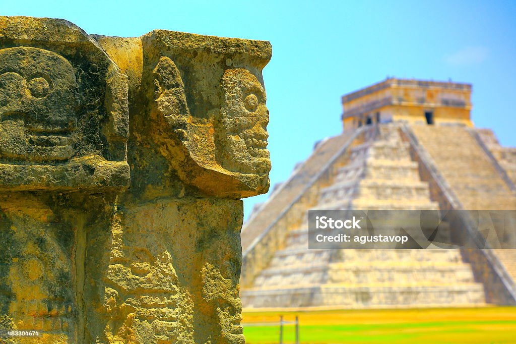 Maya Pyramide Chichen Itza Kukulkan, Jaguar-detail-Mexiko - Lizenzfrei Chichen Itza Stock-Foto Maya Pyramide Chichen Itza Kukulkan, Jaguar-detail-Mexiko - Lizenzfrei Chichen Itza Stock-Foto