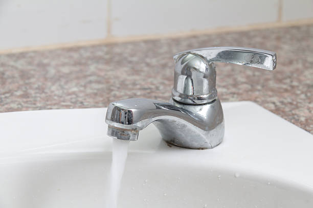 istock Faucet mounted on the sink 483332508