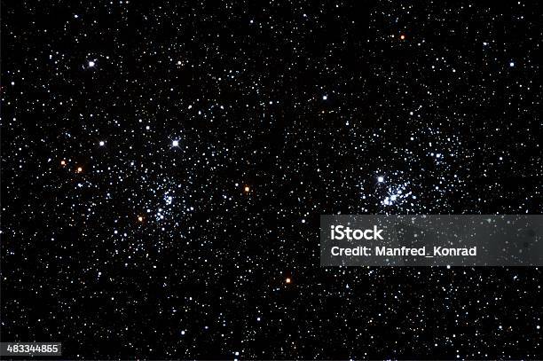 Star Cluster Im Sternbild Perseus Stockfoto und mehr Bilder von Beengt - Beengt, Kugelsternhaufen, Perseus