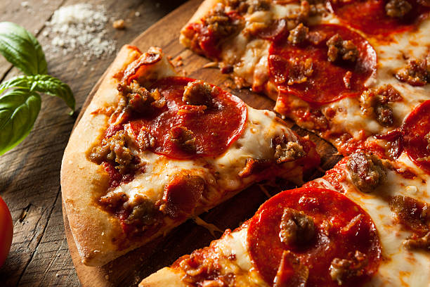 istock Homemade Meat Loves Pizza 483367762