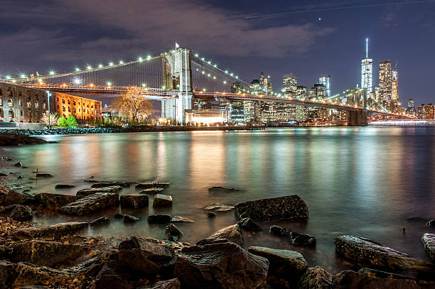 istock Brooklyn bridge and New York City Downtown in twilight 483371028