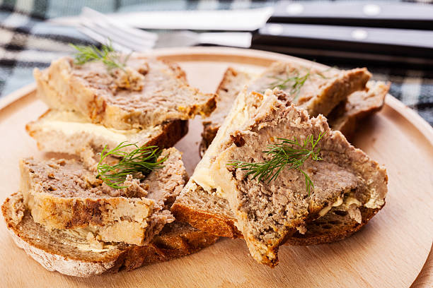 istock Slices of bread with baked pate 483371362