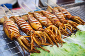 gegrillter-tintenfisch.jpg?b=1&s=170x170&k=20&c=XJ0JzcULdcEUrvDhfJ9bbAhnMbmiGenRiJ7Hq2Uutw4=