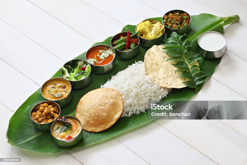 Sur de la India comidas en hoja de banana - Foto de stock de Hoja de banana libre de derechos