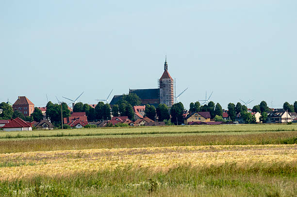 istock Panorama City Darlowa 483417334