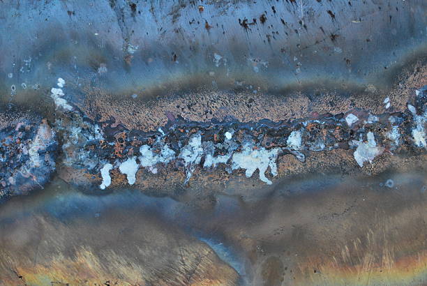 istock Amazing Art from welding bronze metal 483475180