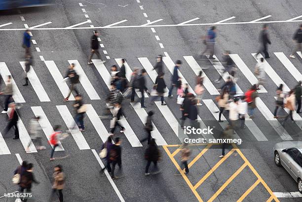 Animada Calle Foto de stock y más banco de imágenes de Personas - Personas, Multitud, Seúl