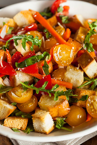 istock Traditional Healthy Panzanella Salad 483507107