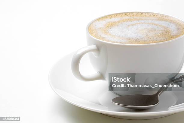 Cappuccino - Fotografias de stock e mais imagens de Bebida Quente - Bebida Quente, Bebida com espuma, Branco