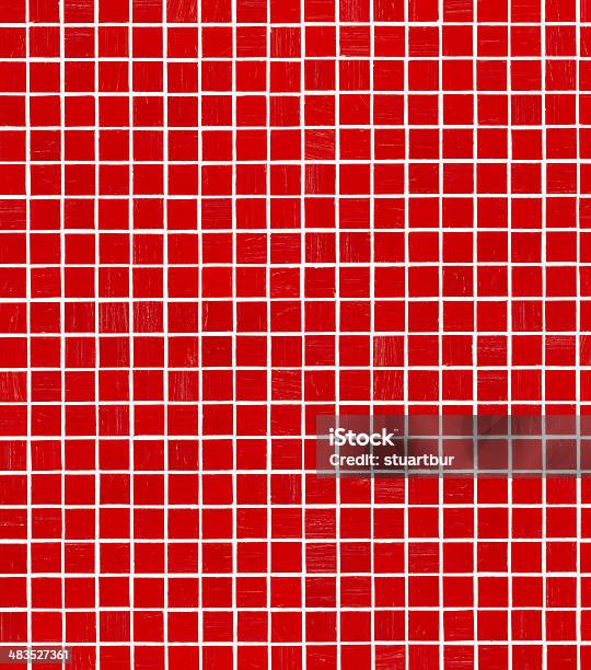 Photo libre de droit de Mur En Mosaïque Rouge banque d'images et plus d'images libres de droit de Carrelage - Carrelage, Rouge, Beauté