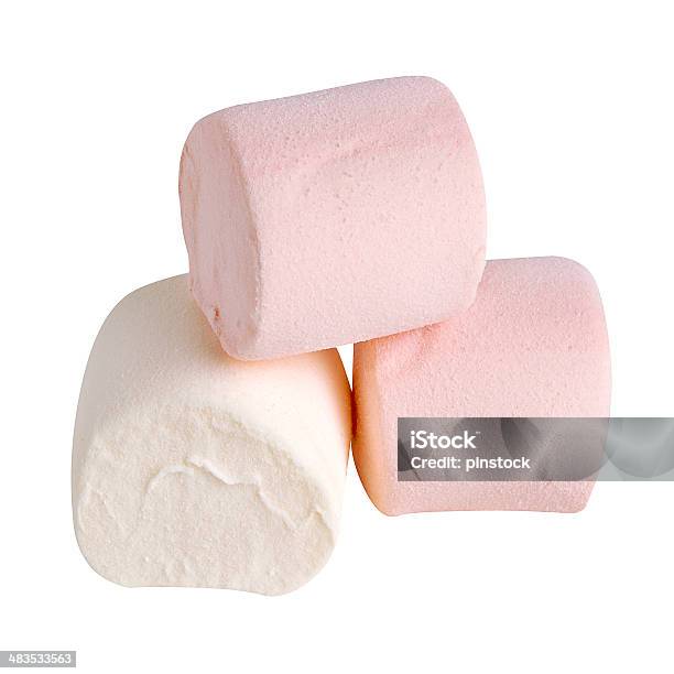 Foto de Marshmallows e mais fotos de stock de Marshmallow - Marshmallow, Figura para recortar, Fundo Branco