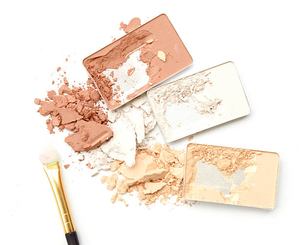 istock Three shade colors of make-up powder on white background 483534972