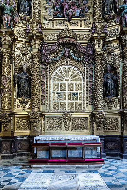 istock Chapel in the Cathedral of Plasencia 483546224