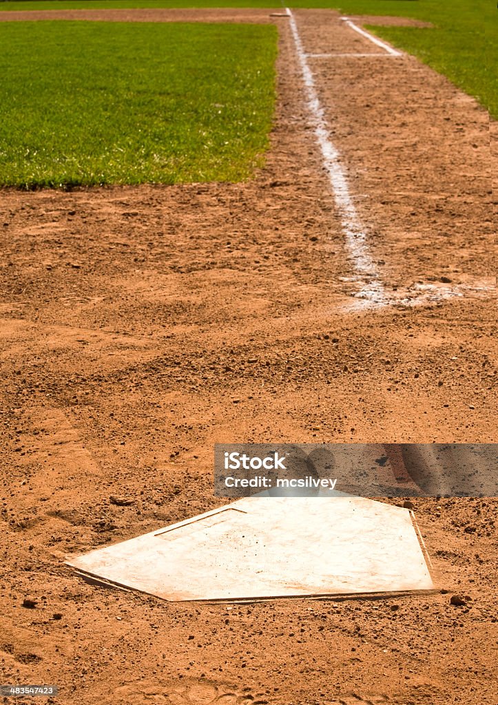 Home Plate auf einem Baseball-Feld - Lizenzfrei Baseball Stock-Foto