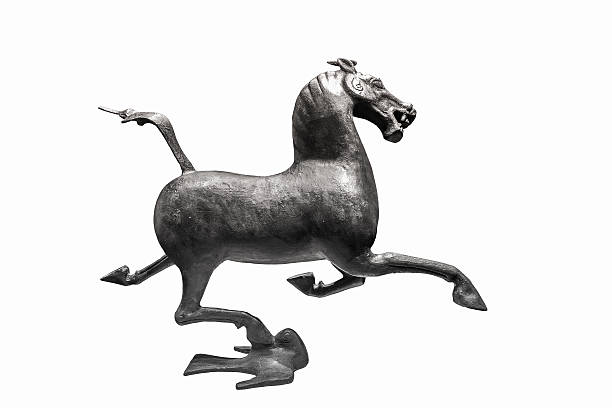 starożytne brązowy konia pojedyncze - sculpture horse bronze china zdjęcia i obrazy z banku zdjęć