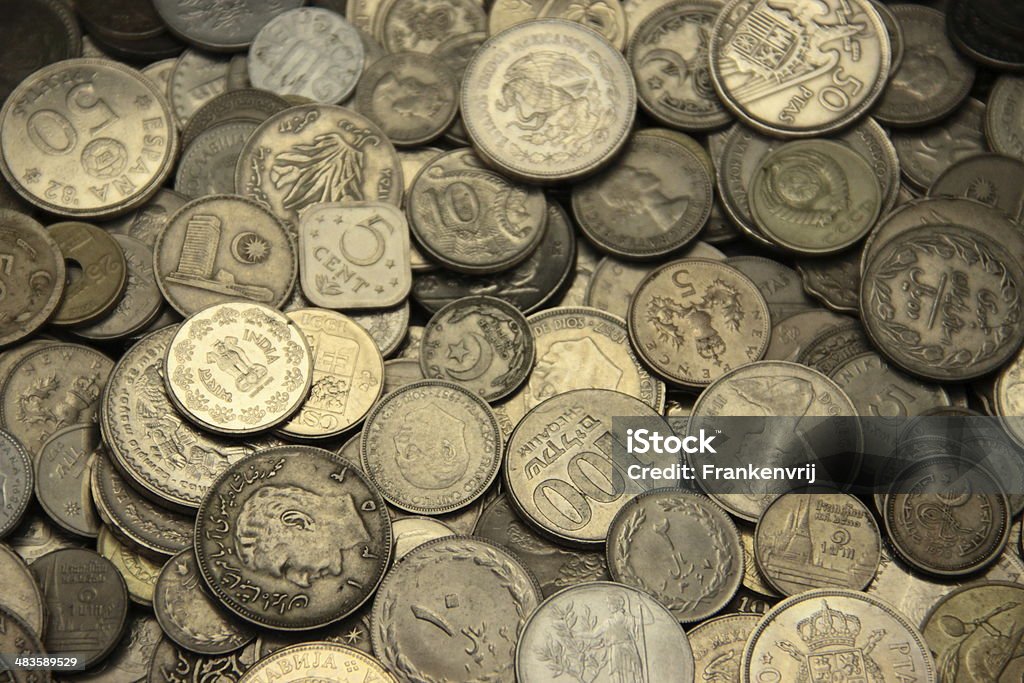 international niklu monety - Zbiór zdjęć royalty-free (Budżet)