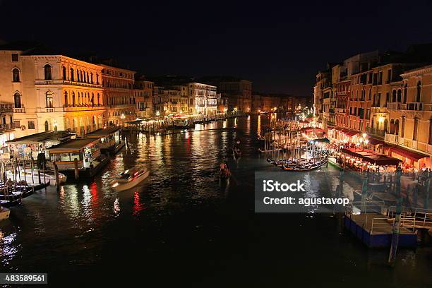 Grand Canal Wieczorem Wenecja Włochy - zdjęcia stockowe i więcej obrazów Architektura - Architektura, Bez ludzi, Biznes finanse i przemysł