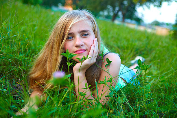 istock Young girl in the garden 483592348