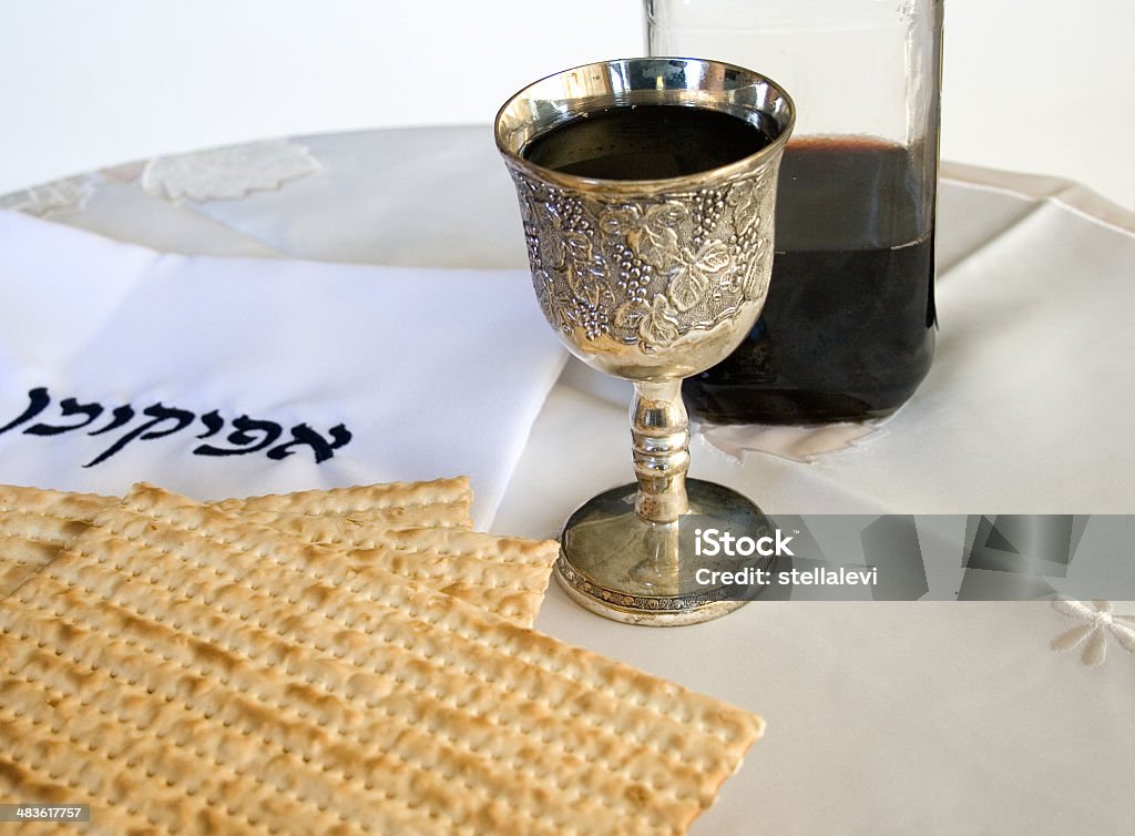 Pasqua ebraica Seder di Pesach - Foto stock royalty-free di Cibi e bevande