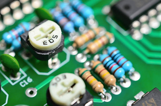 istock Detail of an electronic printed circuit board 483626332