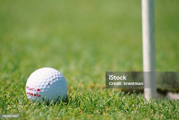 Chiudere Da Golf - Fotografie stock e altre immagini di Bandiera - Bandiera, Bandierina da golf, Colore verde