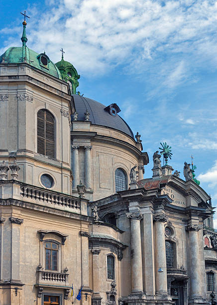 istock Dominican cathedral in Lviv 483631124