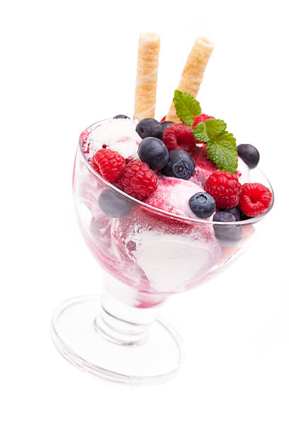 istock single wild berry ice cream sundae isolated on white background 483662154