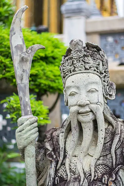 chinese statue in thailand