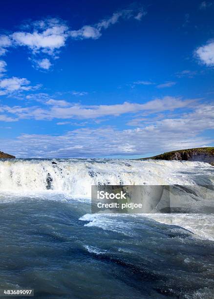 Cascate Gullfoss In Islanda - Fotografie stock e altre immagini di Acqua potabile - Acqua potabile, Ambientazione esterna, Ambientazione tranquilla