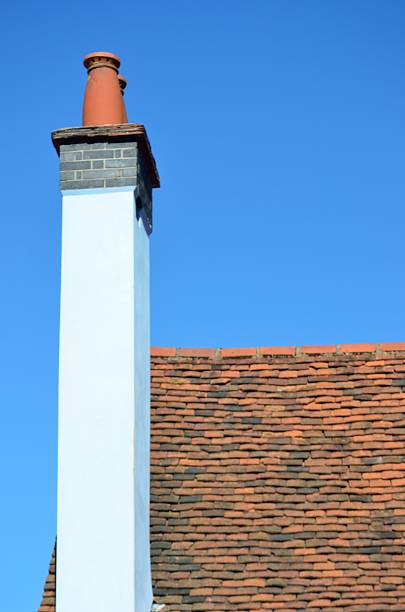 istock Tiled roof and chimney 483691219