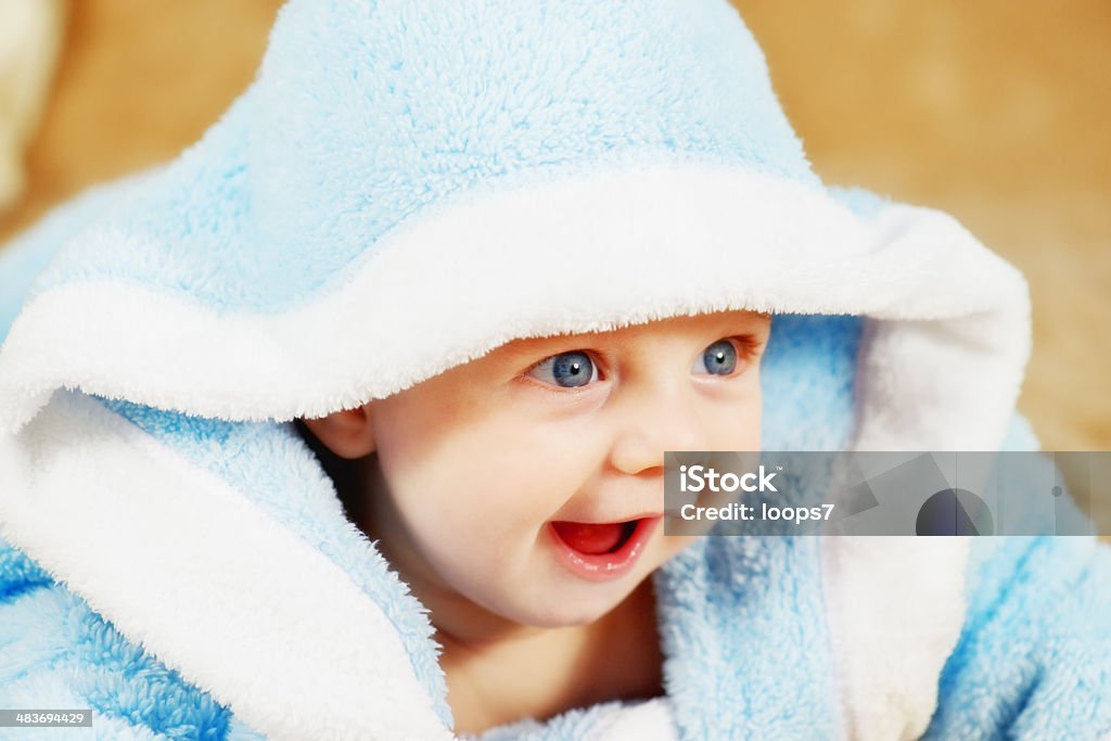 Piccolo bambino baby - Foto stock royalty-free di 2-5 Mesi