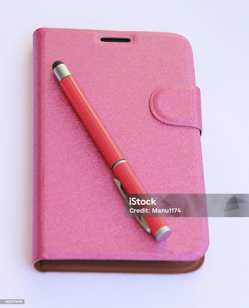 smartphone caso e caneta - Foto de stock de A caminho royalty-free