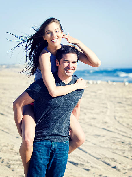 istock Happy couple at the beach 483717951