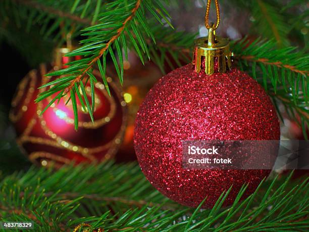크리스마스 공 겨울에 대한 스톡 사진 및 기타 이미지 - 겨울, 공휴일, 나무