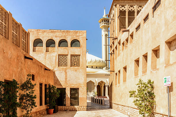 istock Mosque and minaret in Dubai 483738914