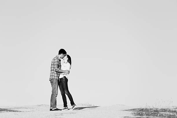 istock Couple on the road 483744836