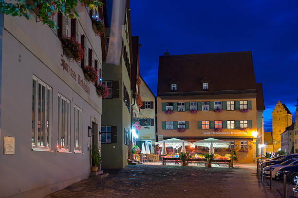 dinkelsbuhl por diária - on stone dinkelsbuhl wall - fotografias e filmes do acervo