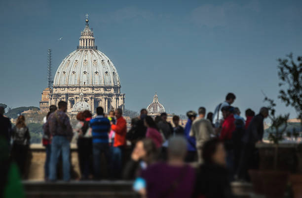 istock Cupolone of Rome from Giardino degli Aranci 483746983