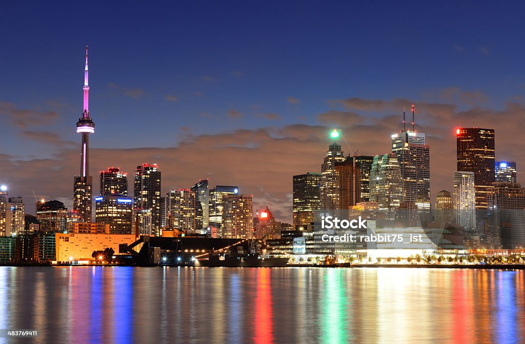 Horizonte de Toronto - Foto de stock de Arquitetura royalty-free